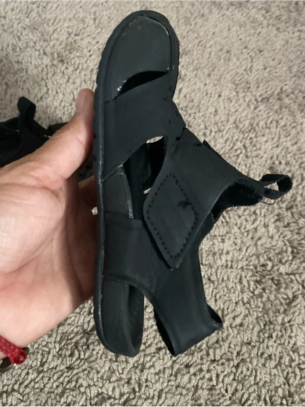 Nike Sunray protect Black Sandals with White Swoosh Accent size 7